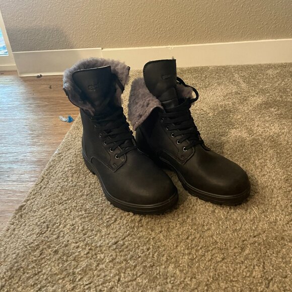 Blundstone lace ups, lined, womens 8, Au 5. - Picture 1 of 4